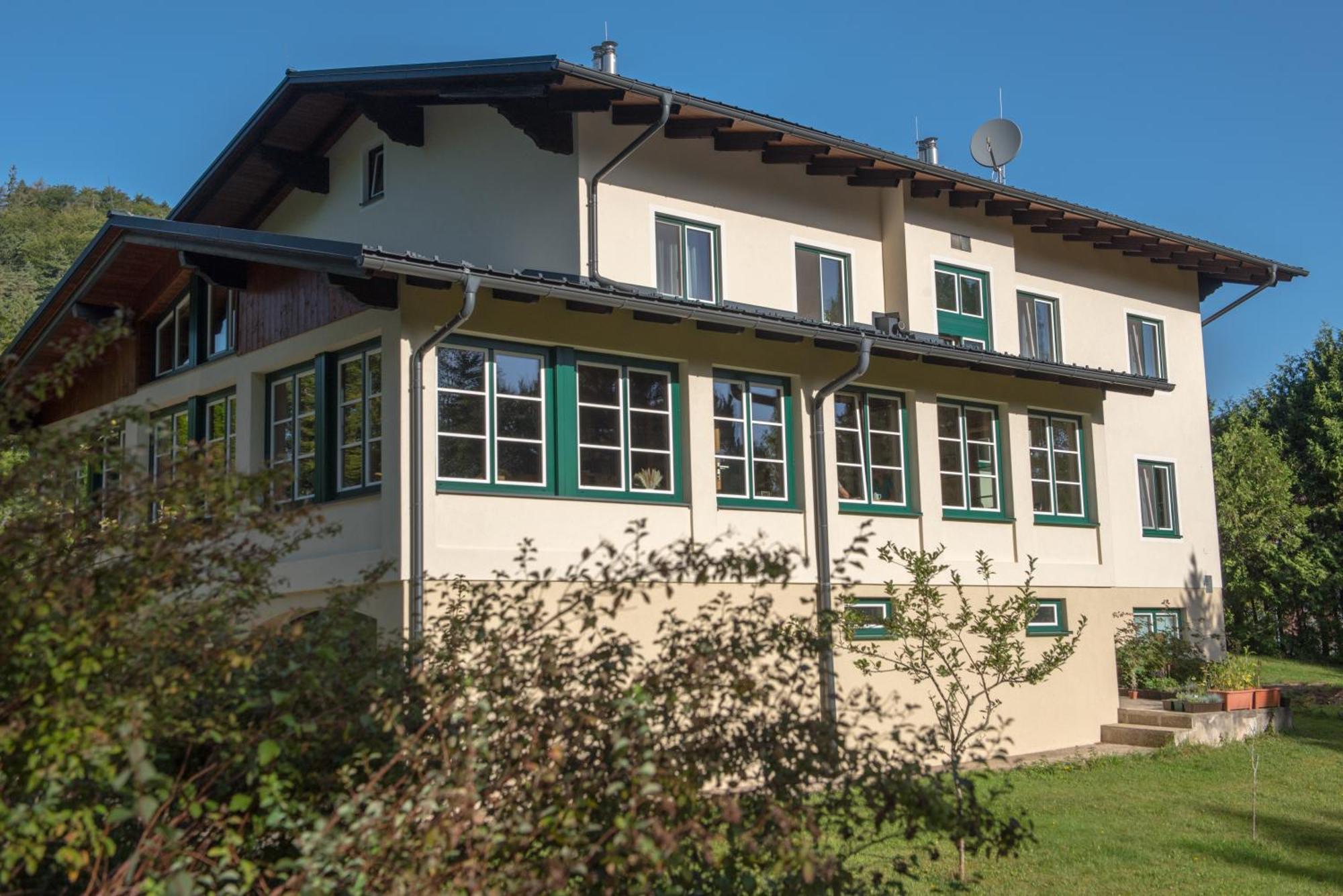 Dorfpension Mariahilfberg Gutenstein ภายนอก รูปภาพ