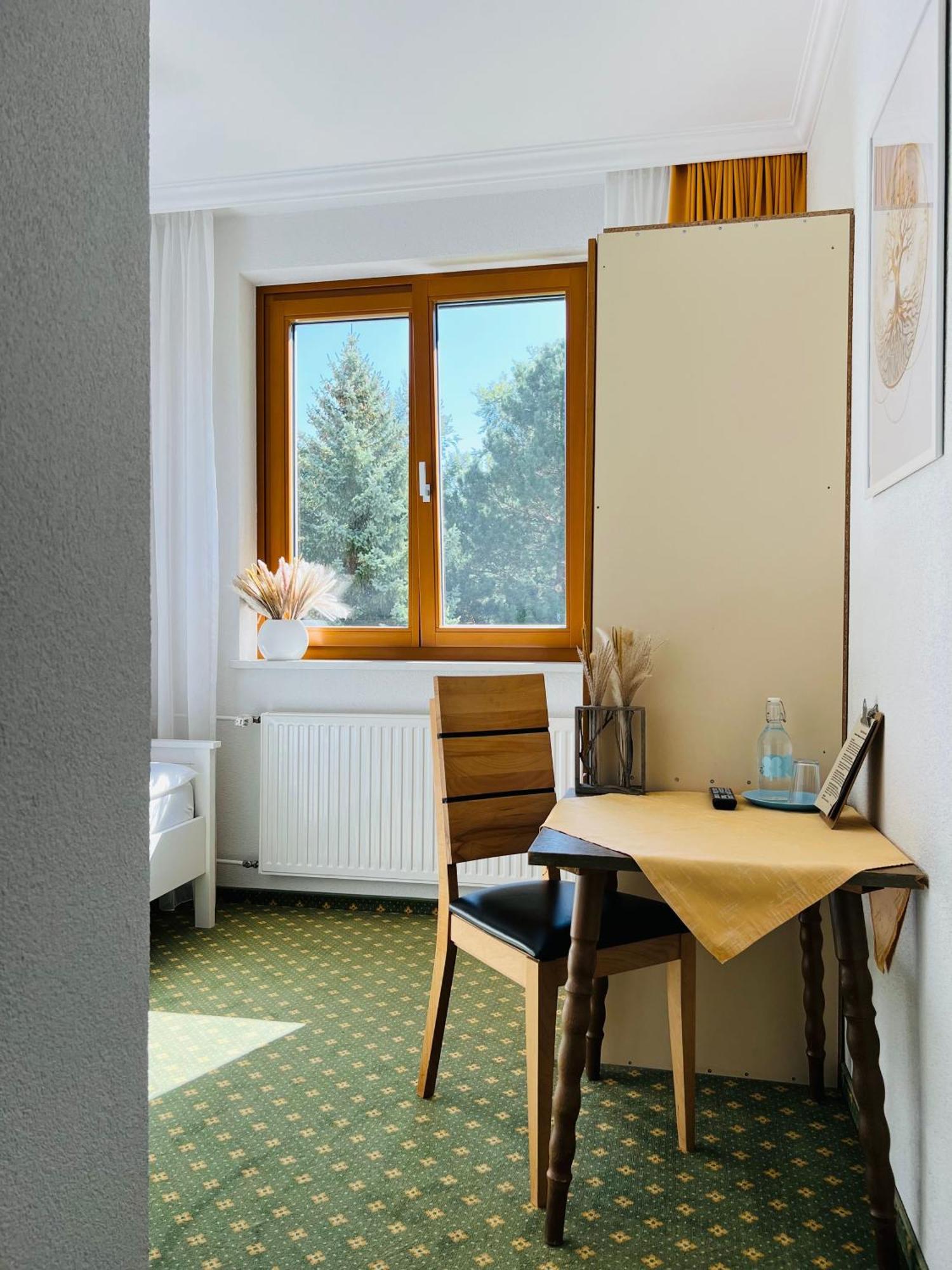Dorfpension Mariahilfberg Gutenstein ภายนอก รูปภาพ